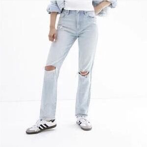 Pacsun Light Blue Distressed Women's Jeans